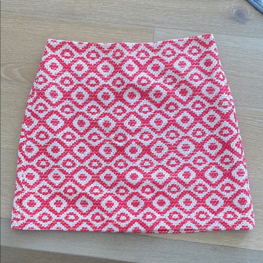 Geometric Red and White Skirt